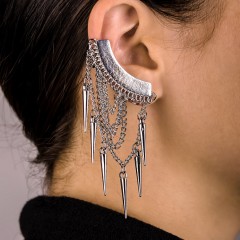 Кафф-серьга серебристые острые подвески
